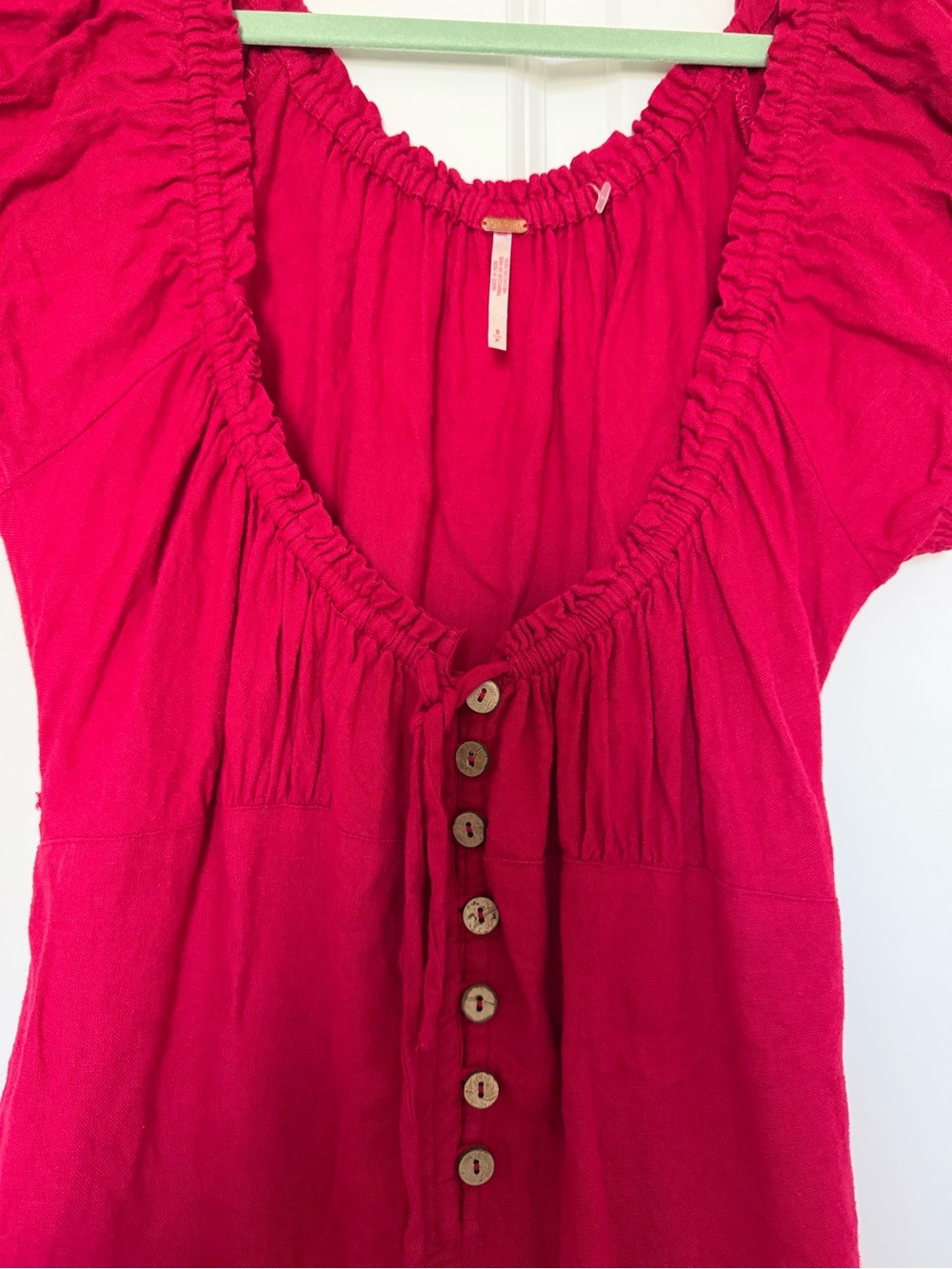 Button-Front Puff Sleeve Mini Dress in Fuchsia - Picture 3 of 7